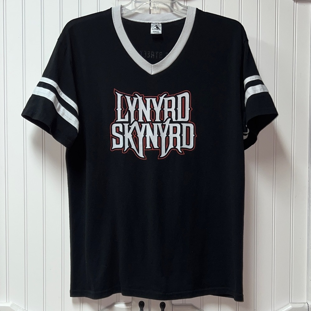 Lynyrd Skynyrd Concert Tour Shirt XL - Picture 5 of 5